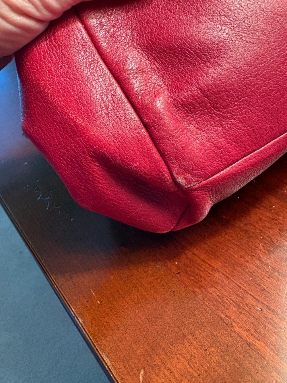 Pristine Coach Cherry Red Leather Shoulder Bag - Picture 7 of 10